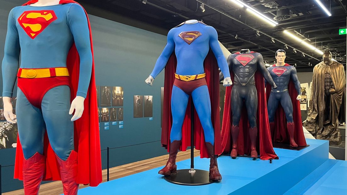 De pakken van Superman door de jaren heen