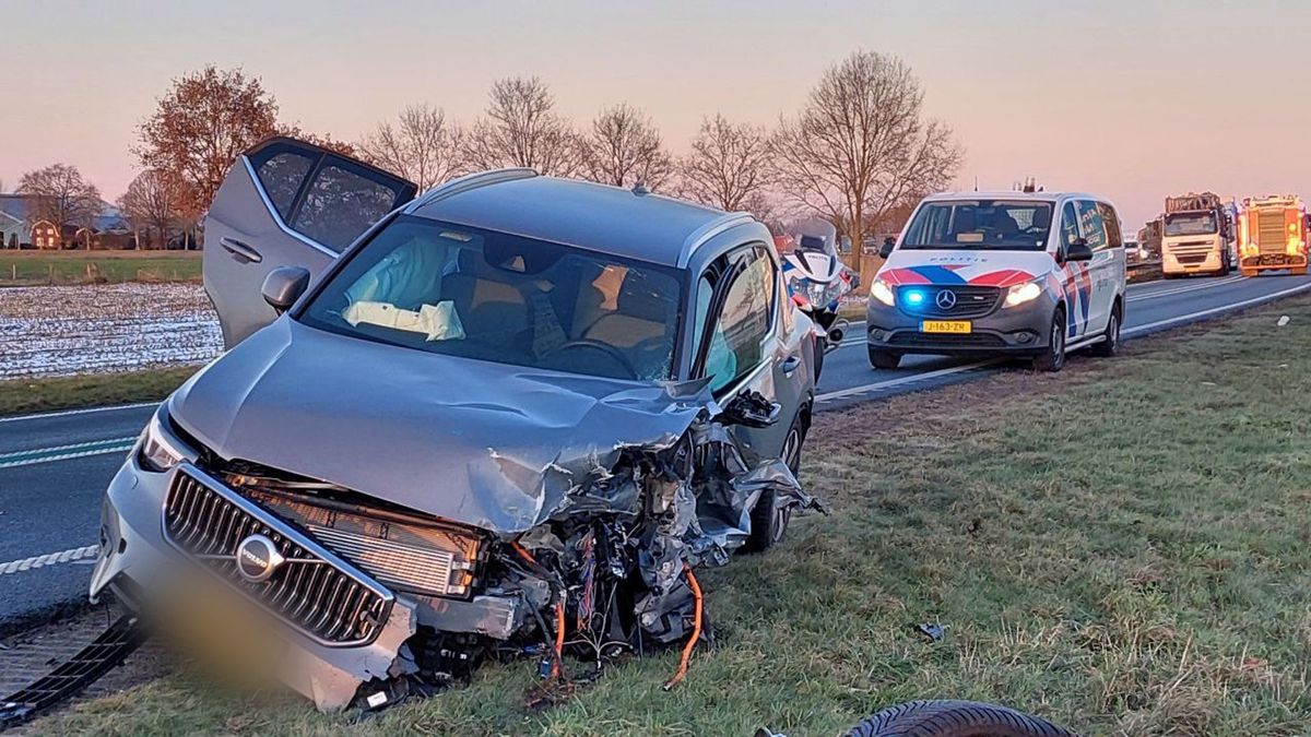 Automobilist overleden bij ernstig ongeval op N36