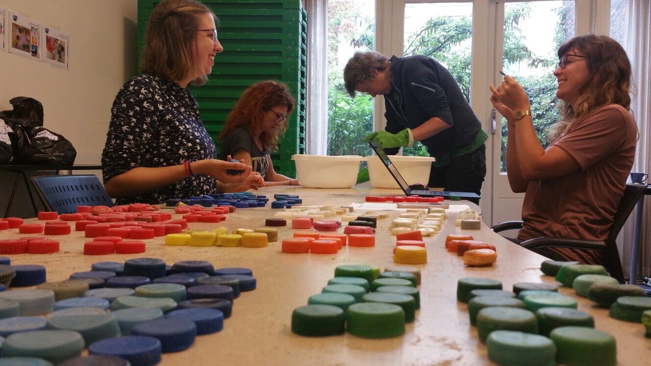 Flessendopjes kunnen ver reizen