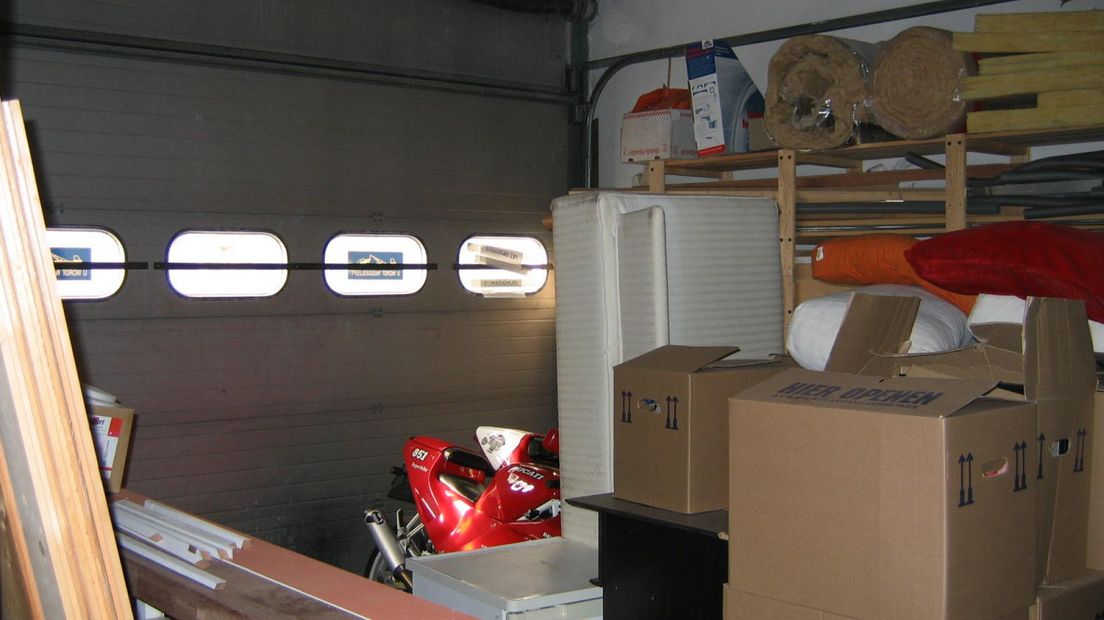 Wonen in een oude garagebox: deze opslagruimtes werden verbouwd tot appartement
