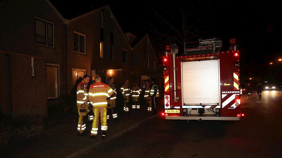 Brandweer bij huis in Zwolle-Zuid