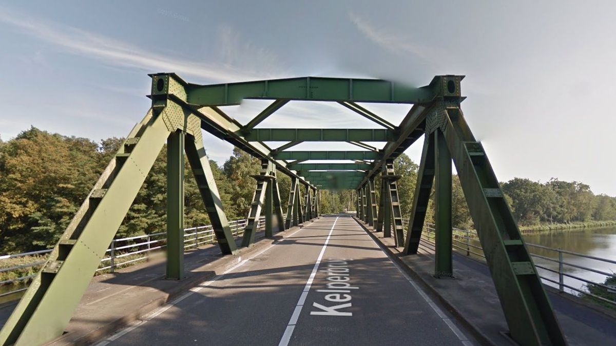Nieuwe Kelperbrug over kanaal Wessem-Nederweert