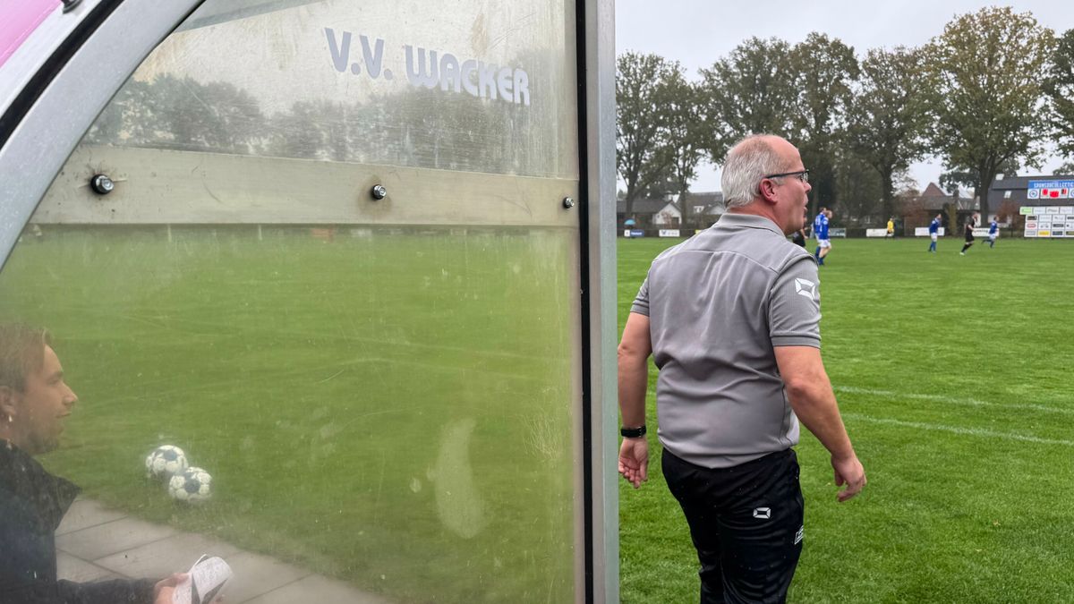 Havelte bederft Wijker feestpret niet, want trainer Vogelzang stapt gewoon achter draaitafel
