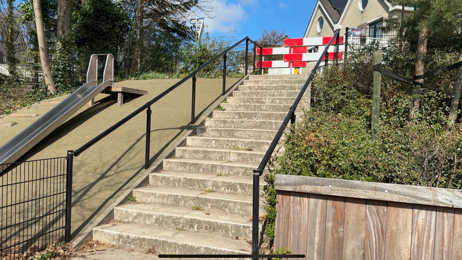 Trap bij psychiatrische kliniek Den Dolder mogelijk deze maand nog afgesloten