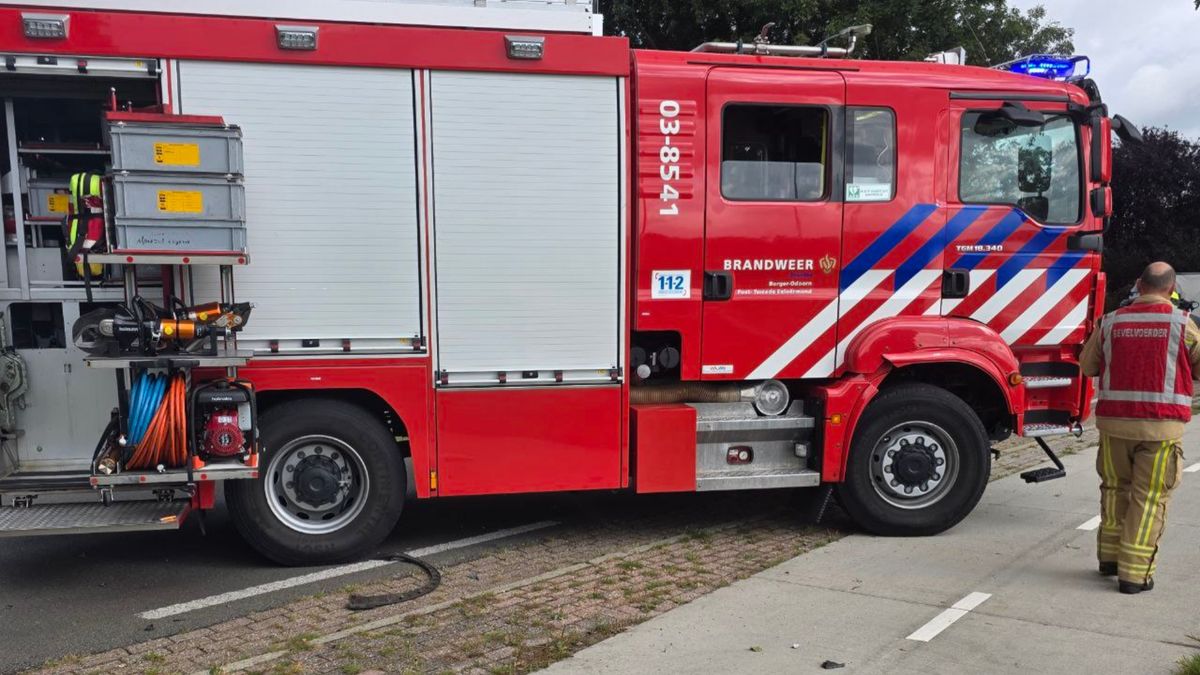 112-nieuws: Botsing tussen auto en maaimachine in Tweede Exloërmond