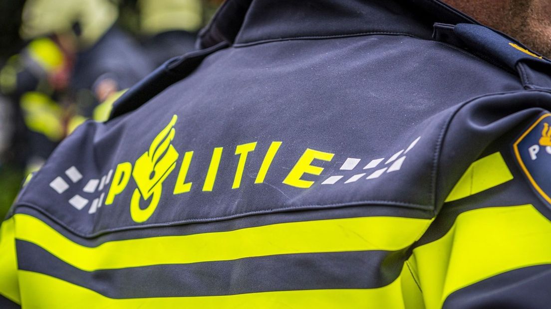 De politie hield bij Zaamslag twee hardrijders aan