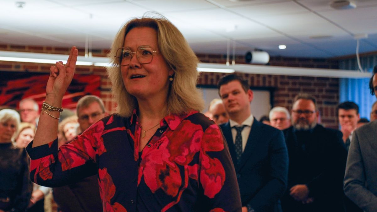 Judith Compagner geïnstalleerd als burgemeester van Zwartewaterland