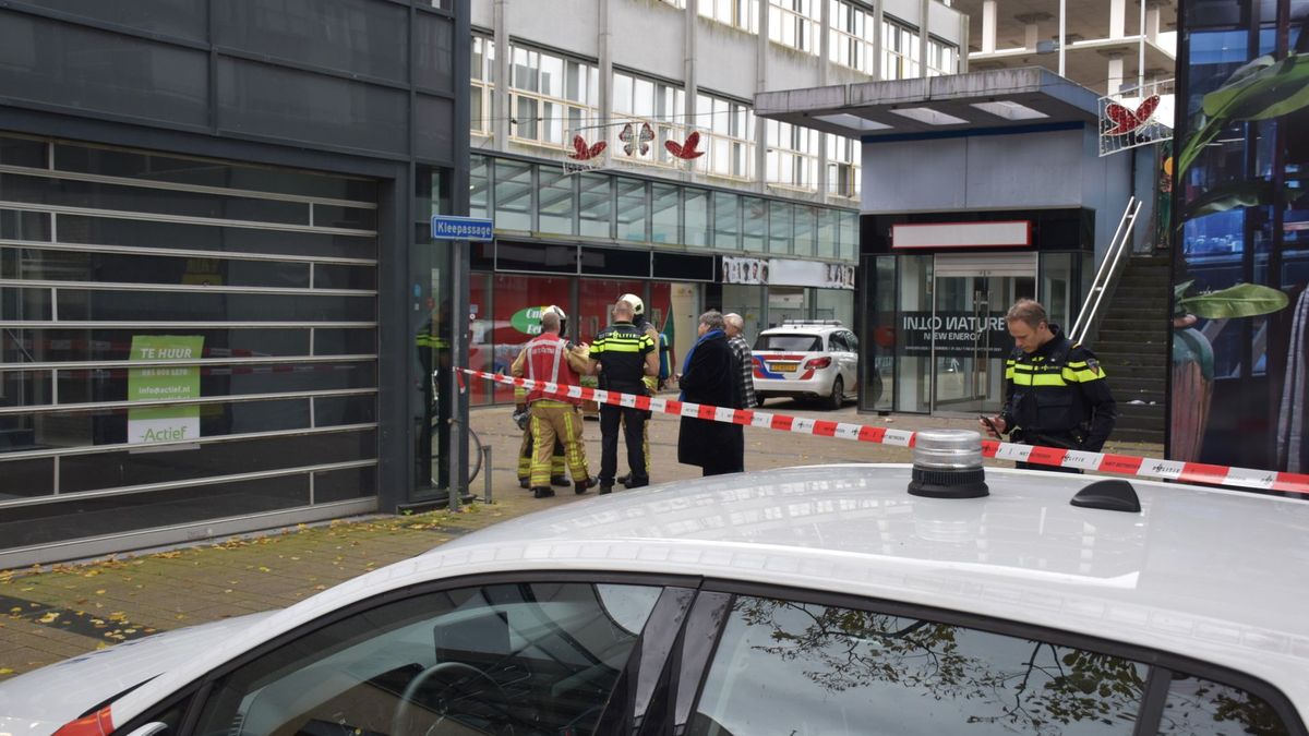 Geen gaslek maar vreemde lucht na wegpompen water in kelder winkel RTV Drenthe