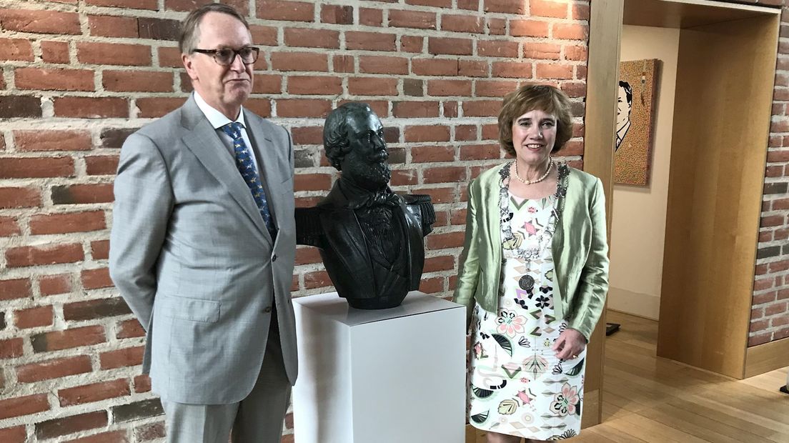 Koning Willem III krijgt nieuwe plek in Nijverdal: "Kans op diefstal te groot"