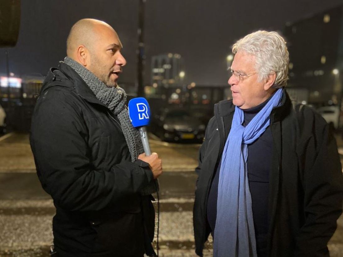 Sinclair Bischop live in gesprek met Rob Jacobs voor de Kuip