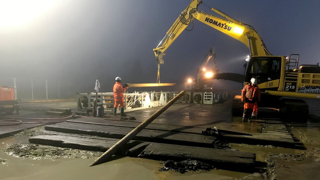 De werkzaamheden langs de A27 bij Meerkerk.