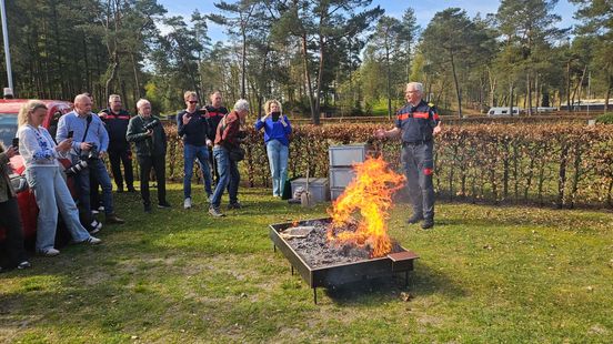 Zo snel zorgt een smeulende wegwerpbarbecue voor een forse natuurbrand Home