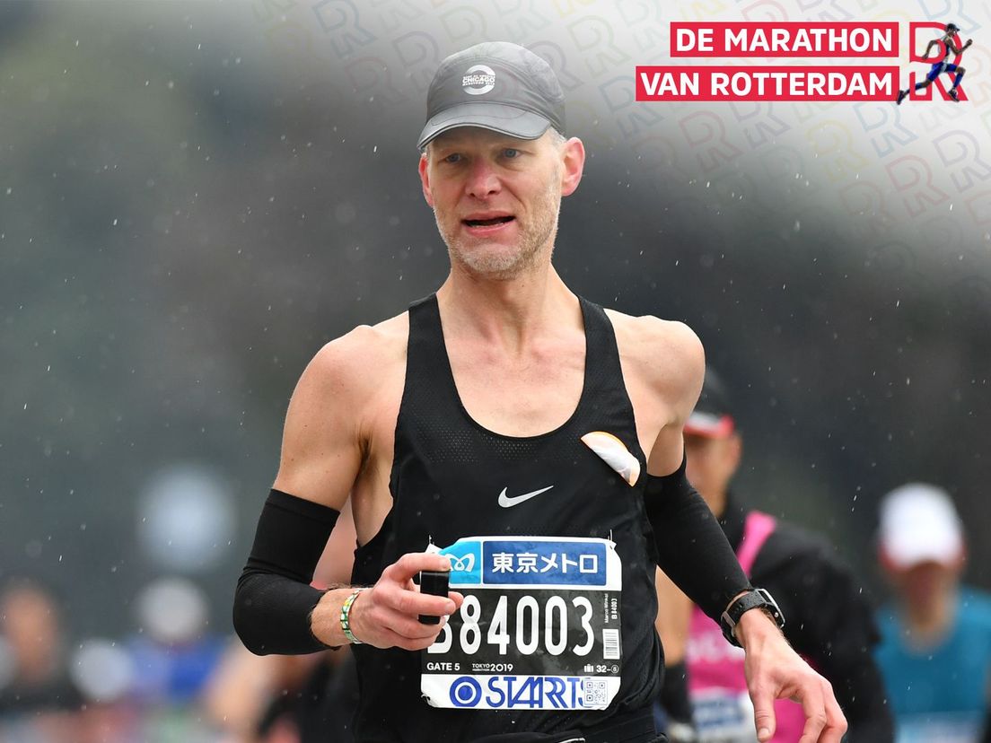 Marco Winkel tijdens de Rotterdam Marathon