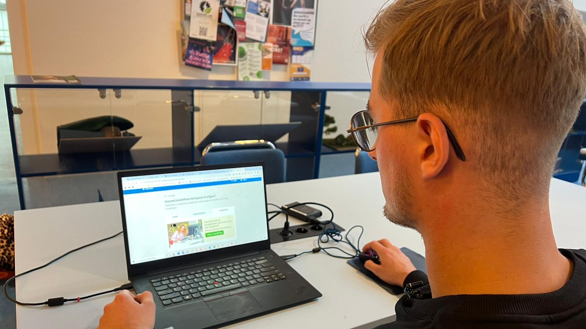 Als DUO Niet Kan Zeggen Hoe Hoog Je Studieschuld Wordt, Dan Bouw Je ...