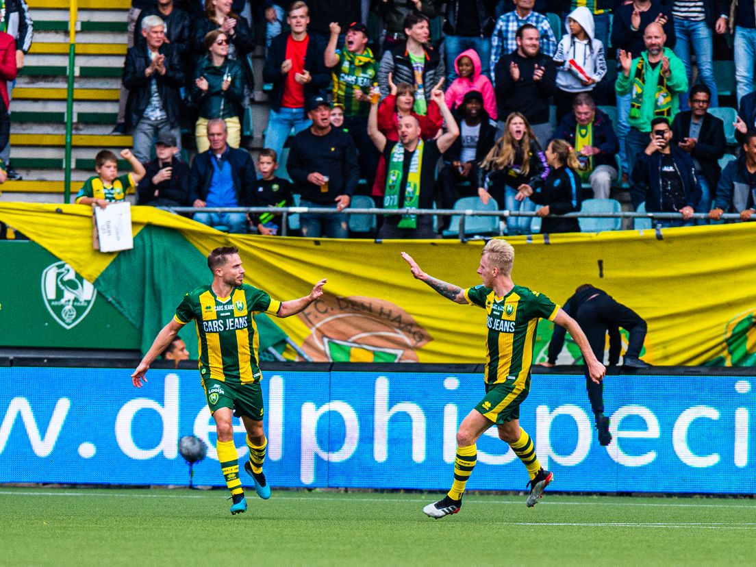 Lex Immers met de 1-2 bij ADO-Sparta (Bron: VK Sportphoto - Yannick Verhoeven)