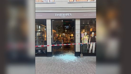 Inbraak bij tasjeszaak in Zwolle Nieuws
