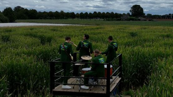 Dit worden de outfits van de Droadneagels: 'Op onze eigen manier'