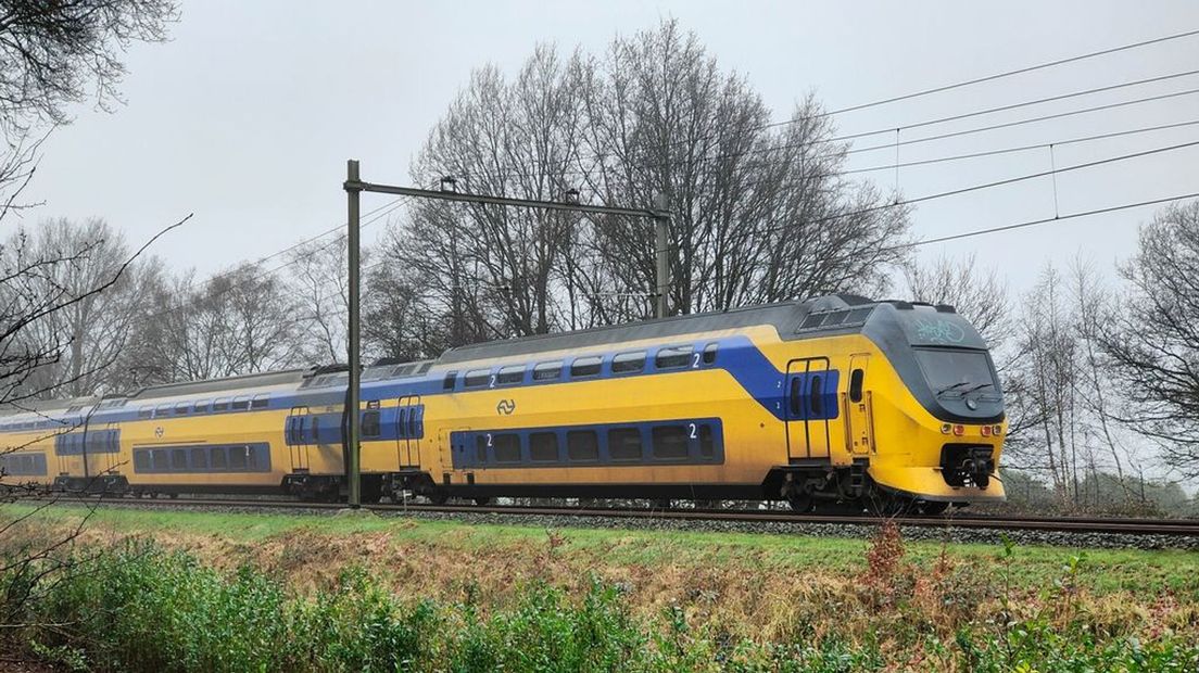 Er rijden maandagochtend nog geen treinen tussen Arnhem en Utrecht.
