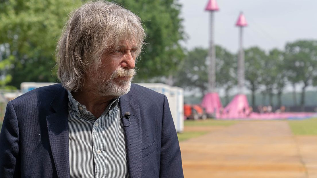 Johan Derksen is medeorganisator van het bluesfestival in Grolloo (Rechten: RTV Drenthe)