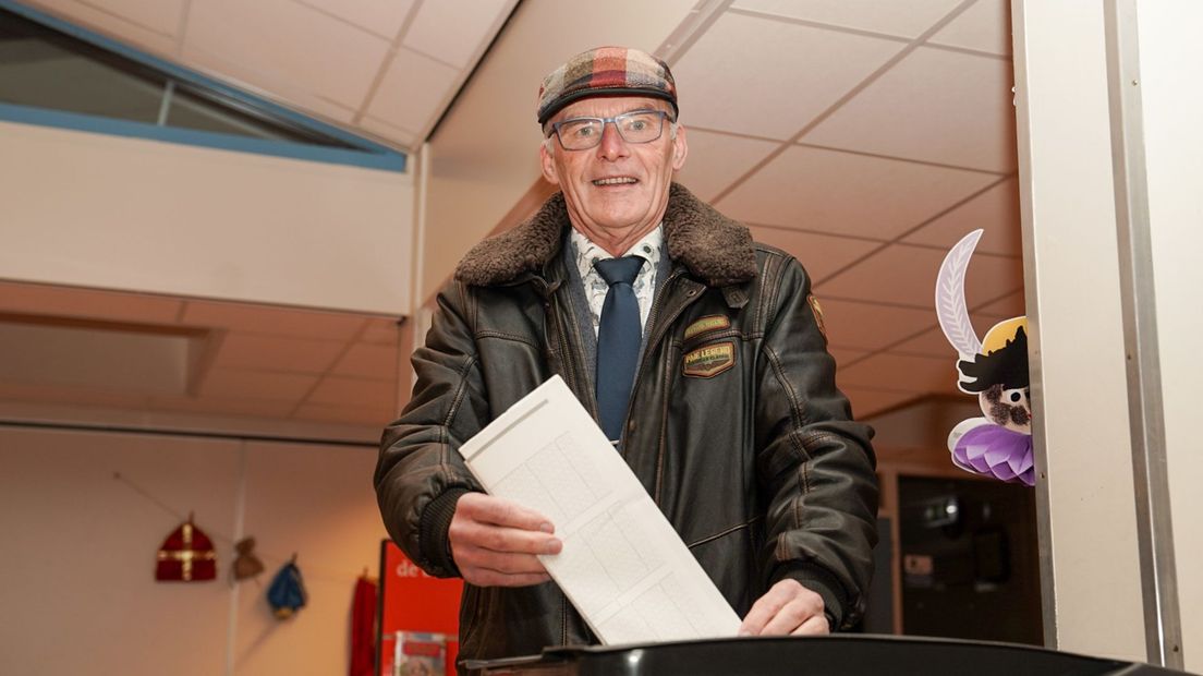 Klaas de Groote (66) stemt in Hoogeveen: 'Als je wat in wil brengen, moet je stemmen'