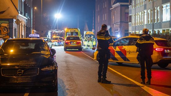 Vrouw overleden in Utrecht na botsing. Vrouw overleden in Utrecht na botsing.