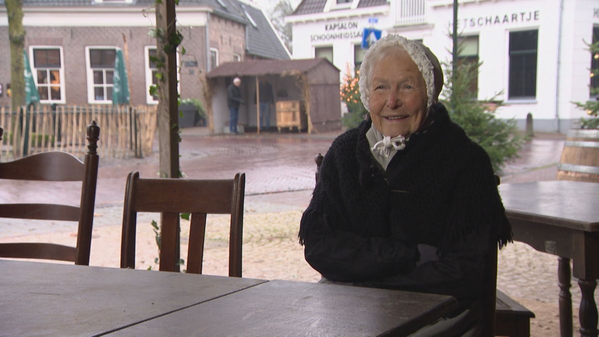 Gerrie Wemekamp (85) uit Den Ham is de ster van het Historisch Schouwspel