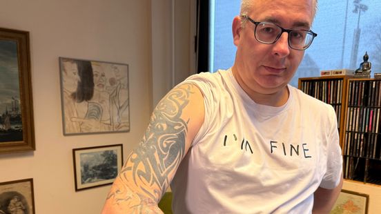 Danny zet zich met tattoos af tegen zijn vader: 'Als hij niet dronk, was hij een wereldvent' Home