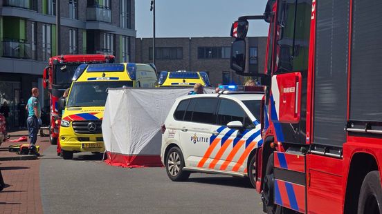 Traumaheli naar Hengelo vanwege aanrijding | Grote brand in Slagharen. Traumaheli naar Hengelo vanwege aanrijding | Grote brand in Slagharen.