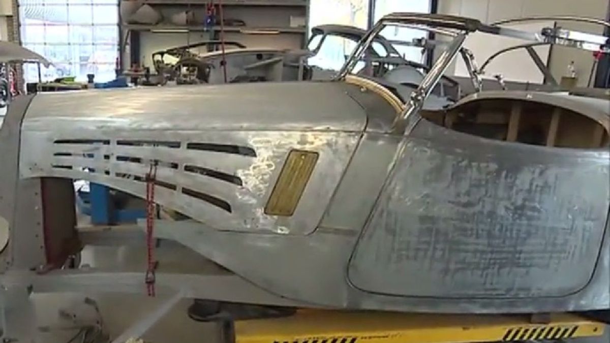 Bedrijf uit Lomm pimpt Lancia Astura Roadster uit 1935