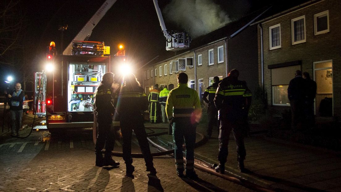 Woning Haaksbergen onbewoonbaar na brand op eerste kerstdag