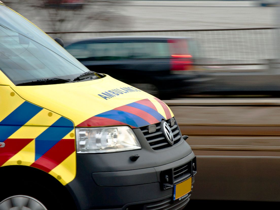 Kindje zwaargewond bij aanrijding op straat