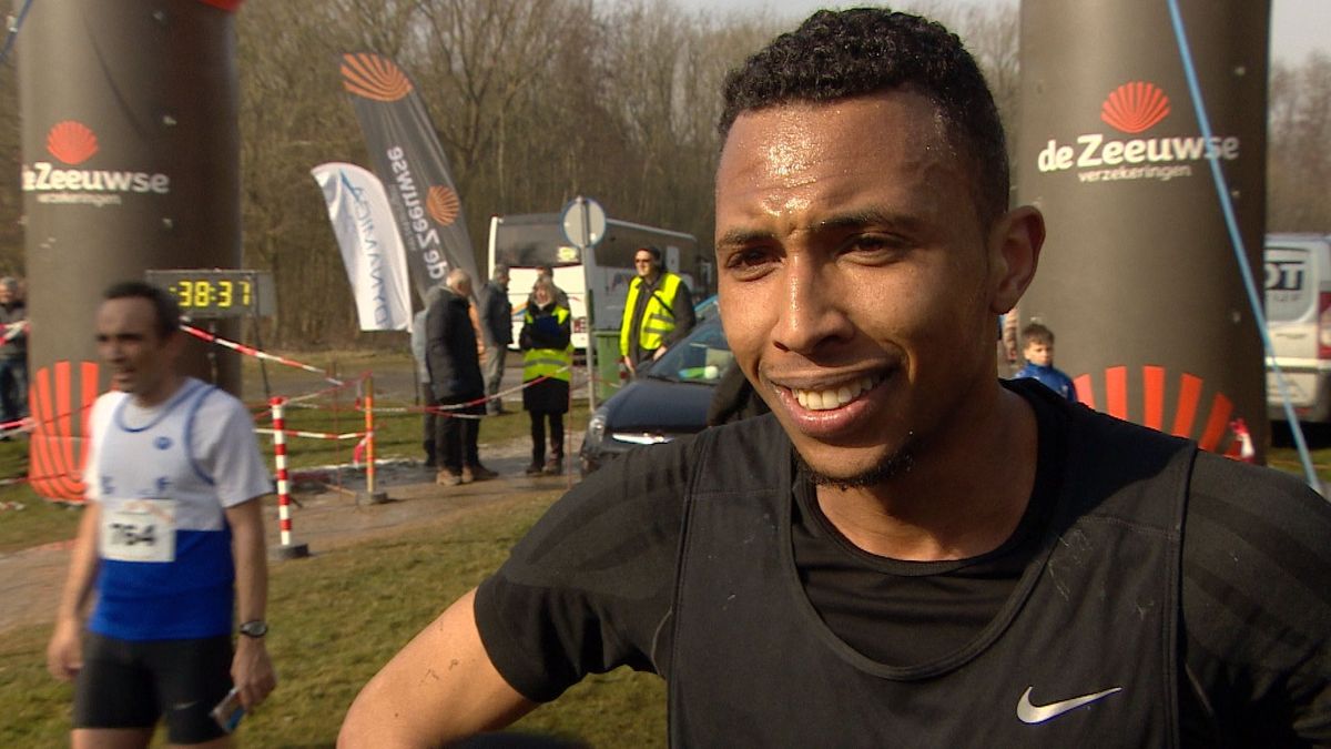 Yunis Stitan wint de Elderschanscross