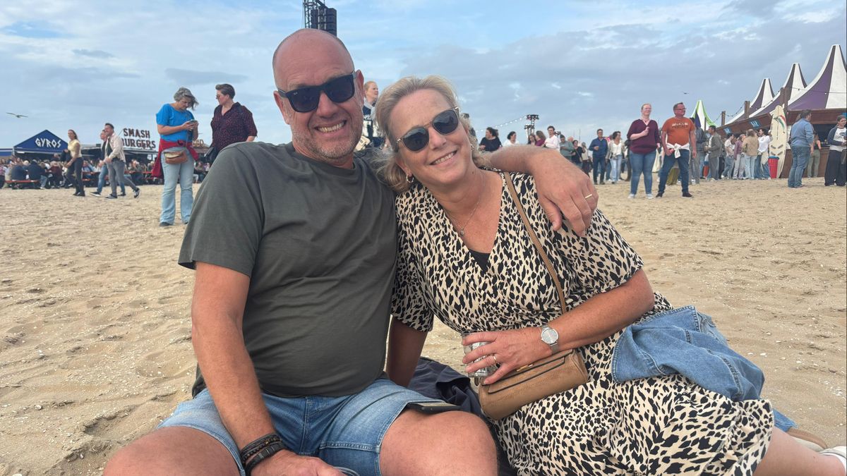 Duizenden bezoekers genieten van festival op het strand: 'We hebben er een dag aan vastgeplakt'