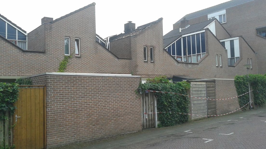 Brand verwoest drie woningen in Oldenzaal
