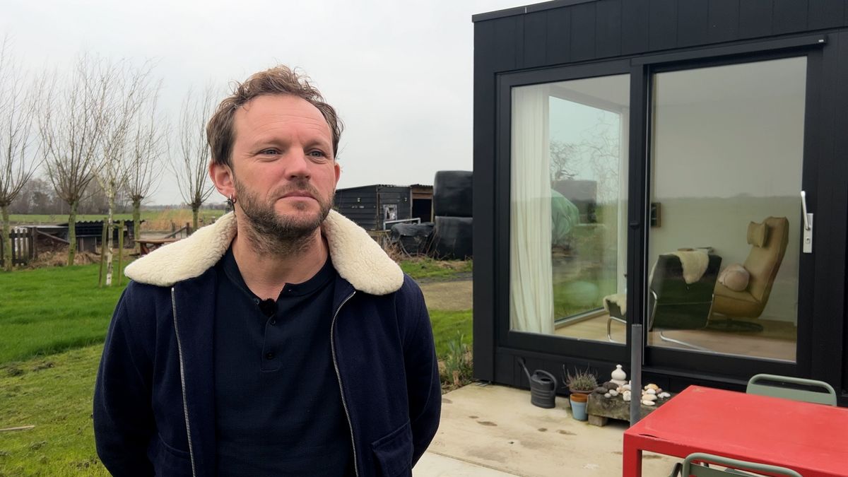 Hendrik moet zijn tiny house slopen en staat straks met zoon op straat: 'Wie val ik nou lastig?'