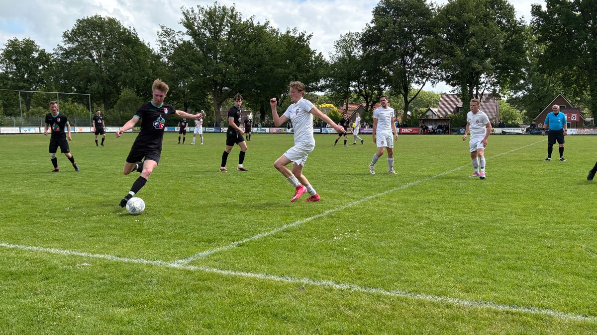 Ballonnen kunnen de kast weer in bij Havelte, Dwingeloo neemt afscheid van boer Bosker