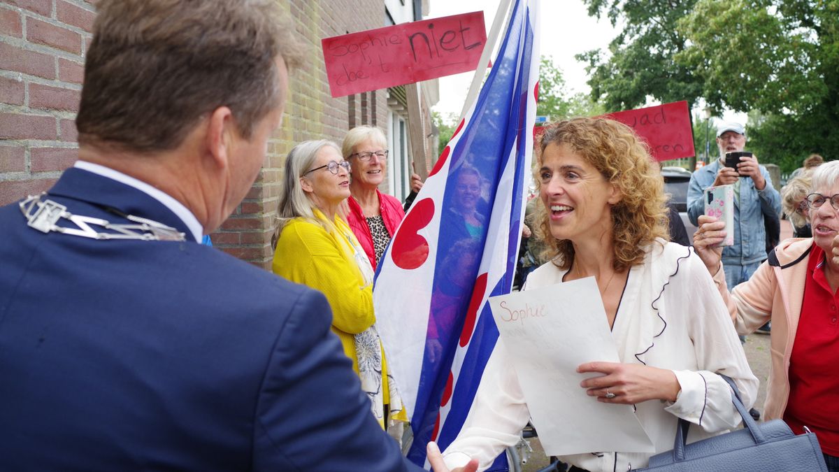 Ternaard is dilemma voor minister: Hermans wil geen ja zeggen, maar kan geen nee zeggen.