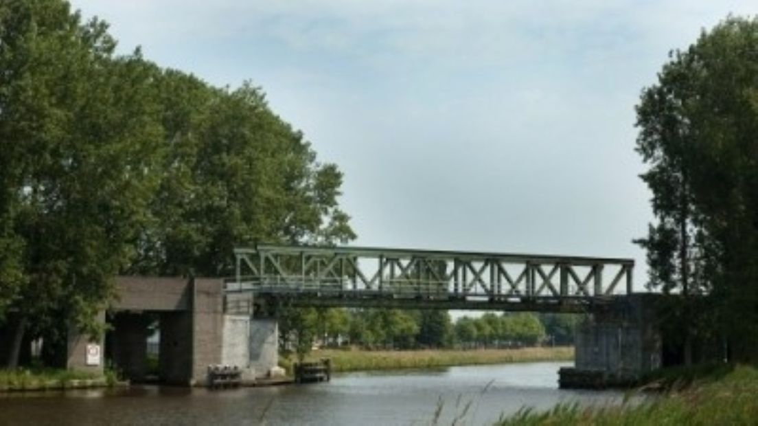 De voormalige spoorbrug in Zuidhorn