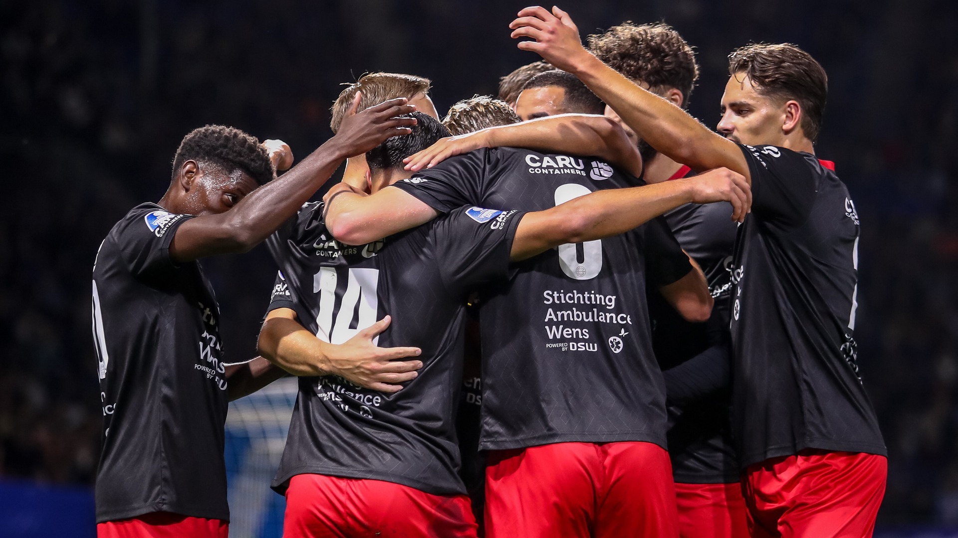 Excelsior bliid mei in doelpunt