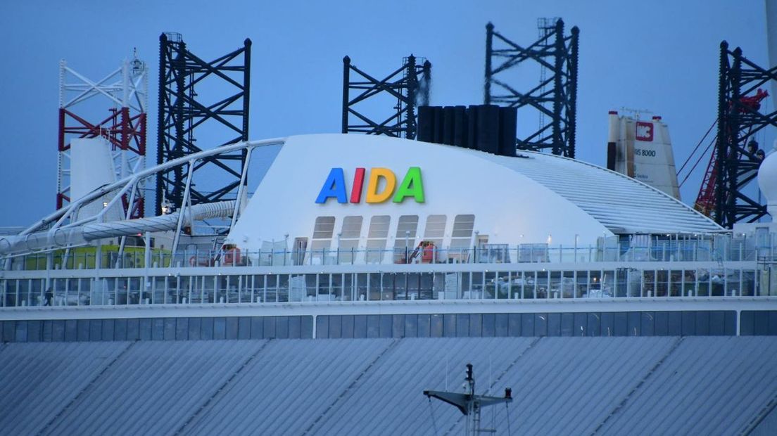 Aan boord van de AIDAnova brak brand uit in een scheepshut