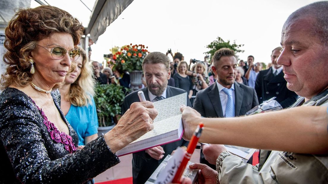 Sophia Loren in Vlissingen: 'Misschien kom ik hier nog eens terug met mijn familie'