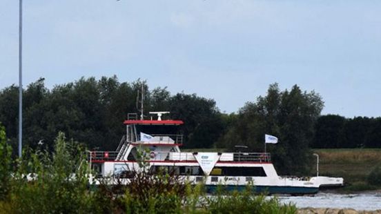 Veer Brakel-Herwijnen buiten dienst door technische storing