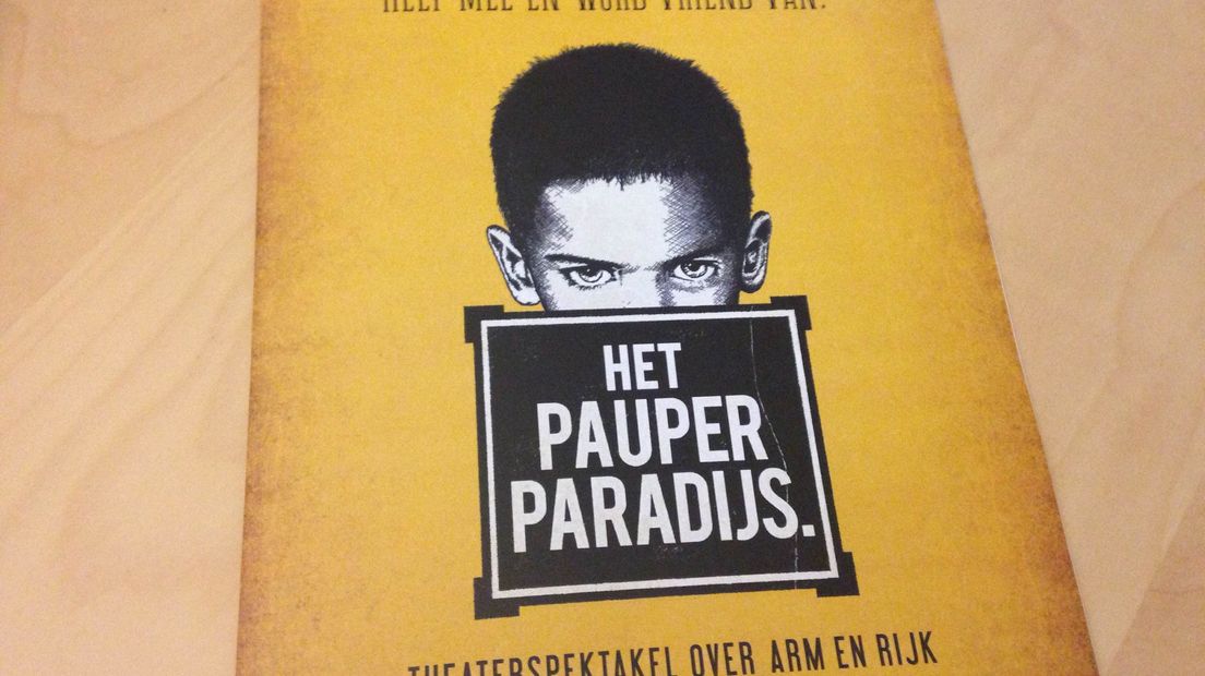 Theatervoorstelling het Pauperparadijs (Rechten: Archief RTV Drenthe)