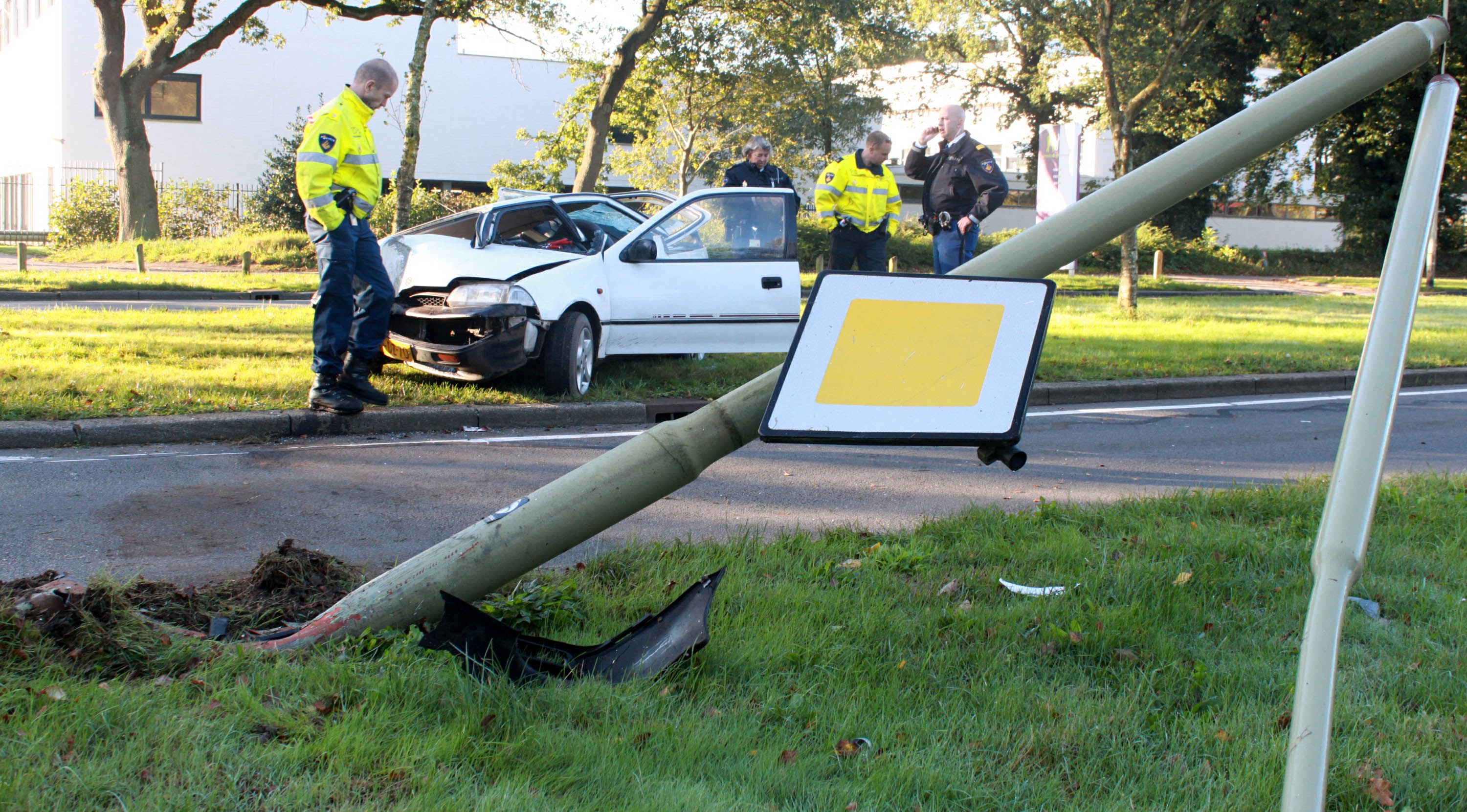 Drie Gewonden Bij Ongeval In Emmen - RTV Drenthe