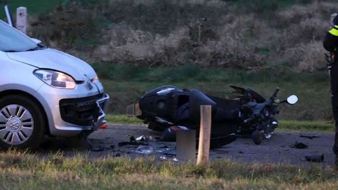 Scooterrijder gewond bij ongeluk in Dalfsen
