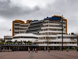 Alle boeken uit de bibliotheek verhuizen voor de komende drie jaar.