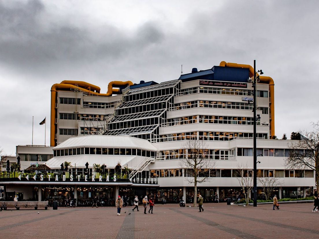 De Rotterdamse bibliotheek bij Blaak, het 'Minionsgebouw' volgens de TikTokker