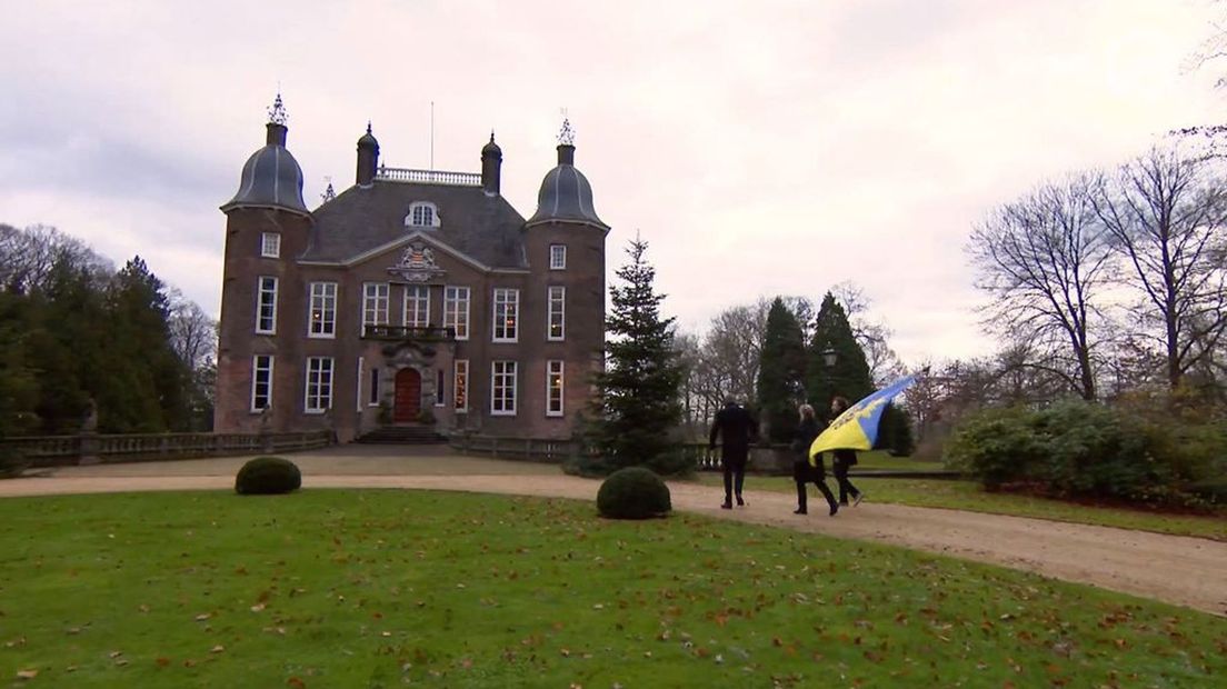 Ridders van Gelre bij kasteel Biljoen.