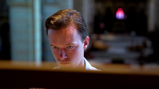 Maarten (25) uit Borne is organist van Haarlemse kathedraal: ‘Ik heb een fantastisch beroep’ Home
