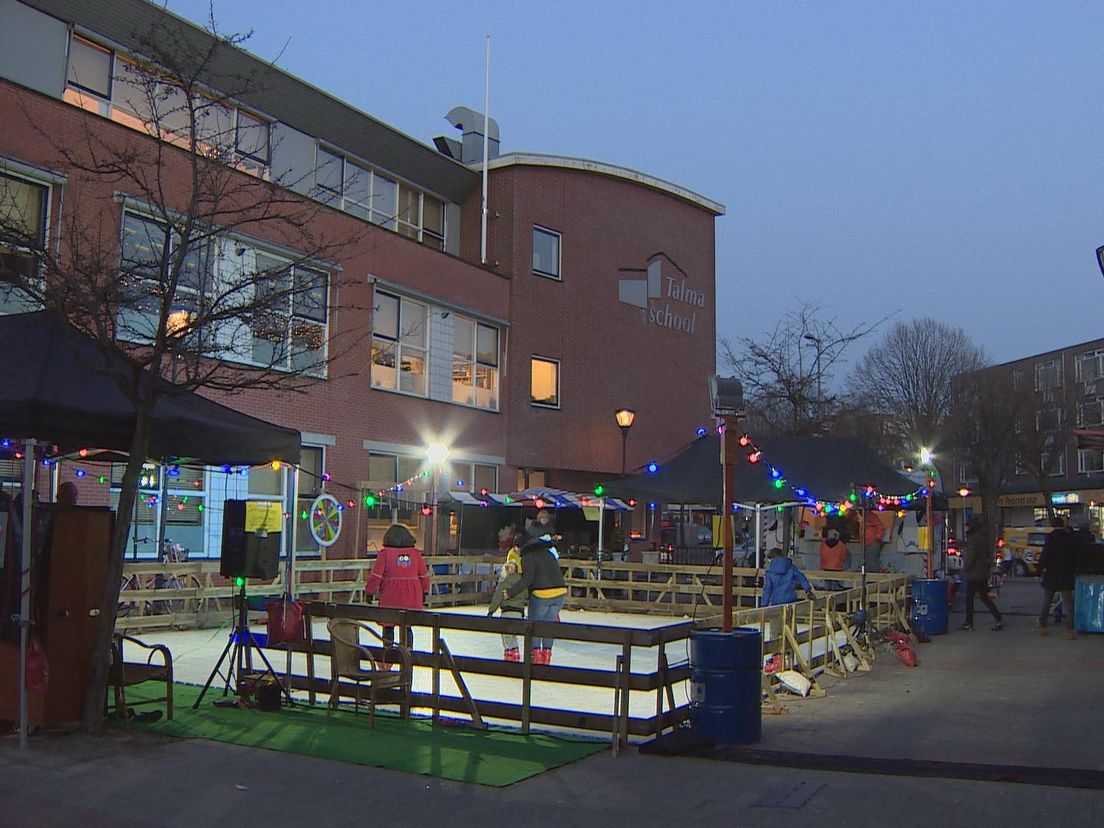 De kerstmarkt in Crooswijk